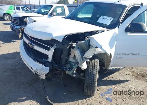 2007 Chevrolet Avalanche 1500 Lt z USA, uszkodzony, nr VIN 3GNEC12097G192354